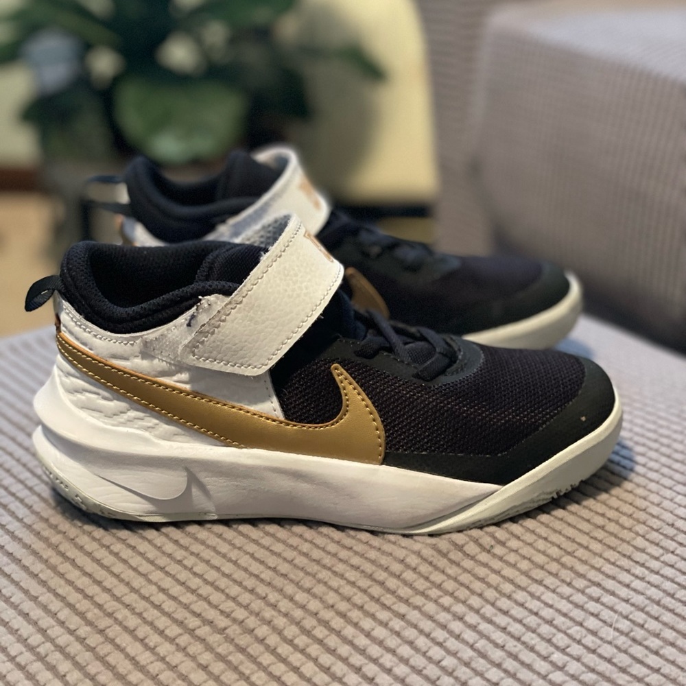 Kids Size 13 Nike Basketball Shoes